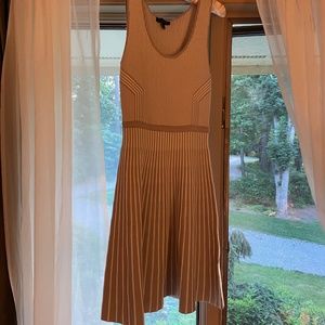 Banana Republic gray and white dress